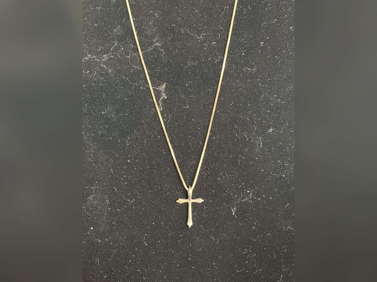 STERLING SILVER CHAIN WITH SMALL STERLING SILVER CROSS 18" LONG - CHECKOUT image