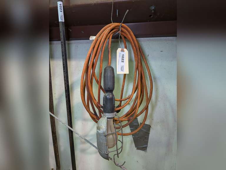 SHOP DROP LIGHT image