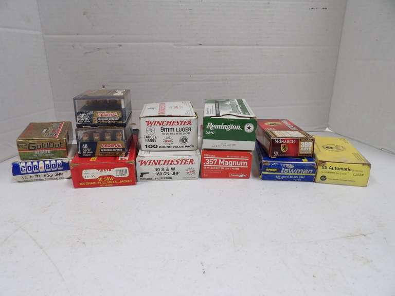 MIXED LOT OF AMMUNITION image
