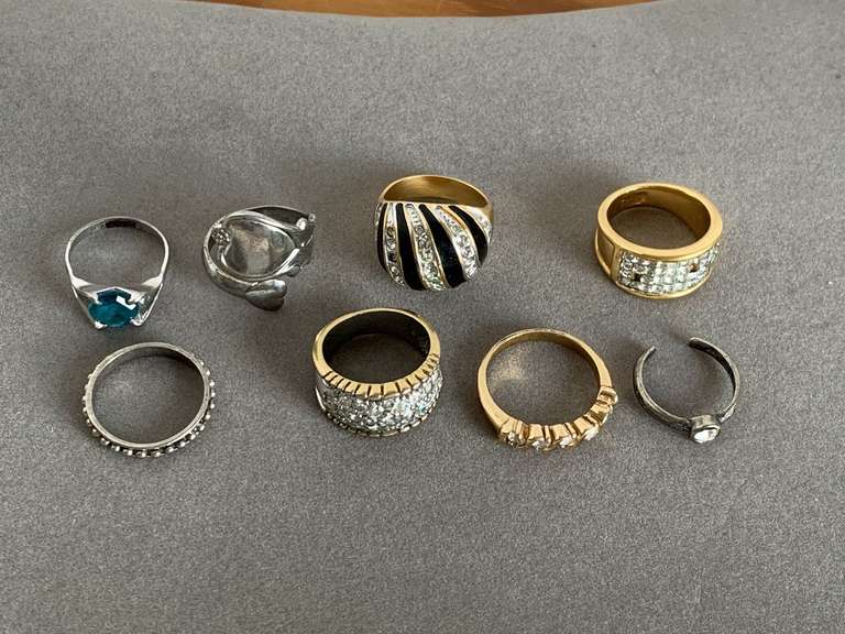 8 FASHION RINGS - CHECKOUT image