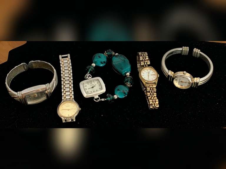 5 WATCHES TO INCLUDE WITTNAUER, PULSAR & MORE - CHECKOUT image