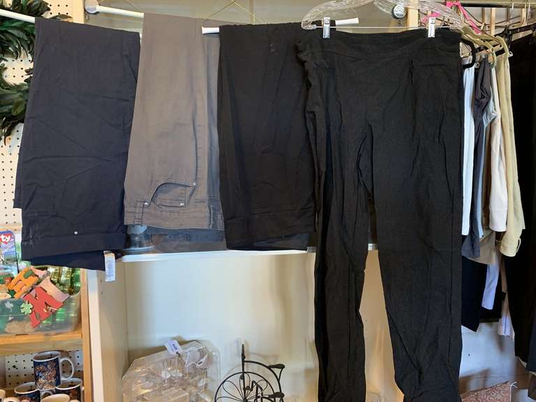 LADIES CLOTHING LOT - 11 PAIR LADIES PANTS - ALL SIZE 16 image