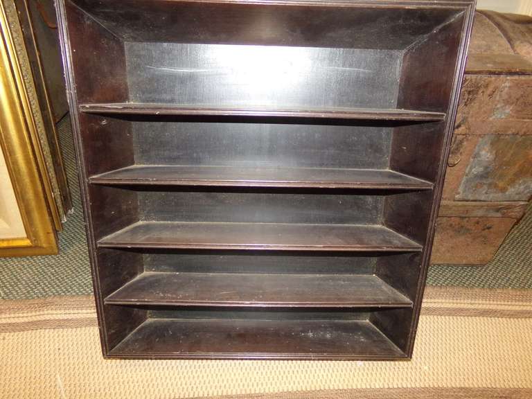 WALL MOUNT SHELF/DISPLAY image