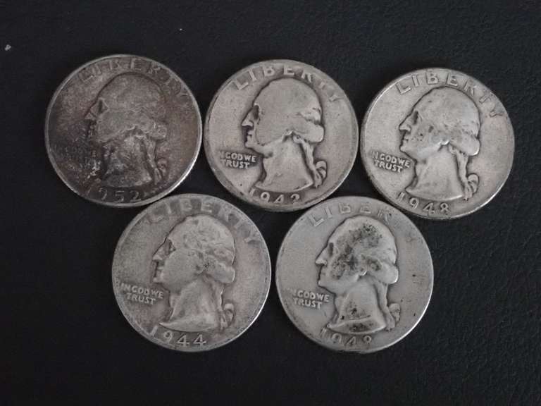 (5) WASHINGTON QUARTERS - 90% SILVER image