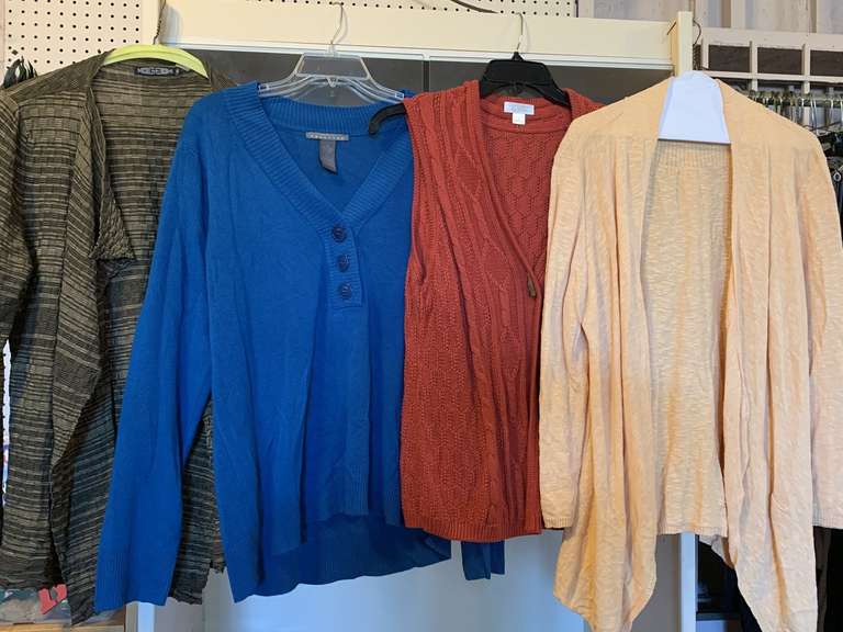 LADIES CLOTHING LOT - 1 BLOUSE, 3 SWEATERS, 4 JACKETS - ALL SIZE XL image