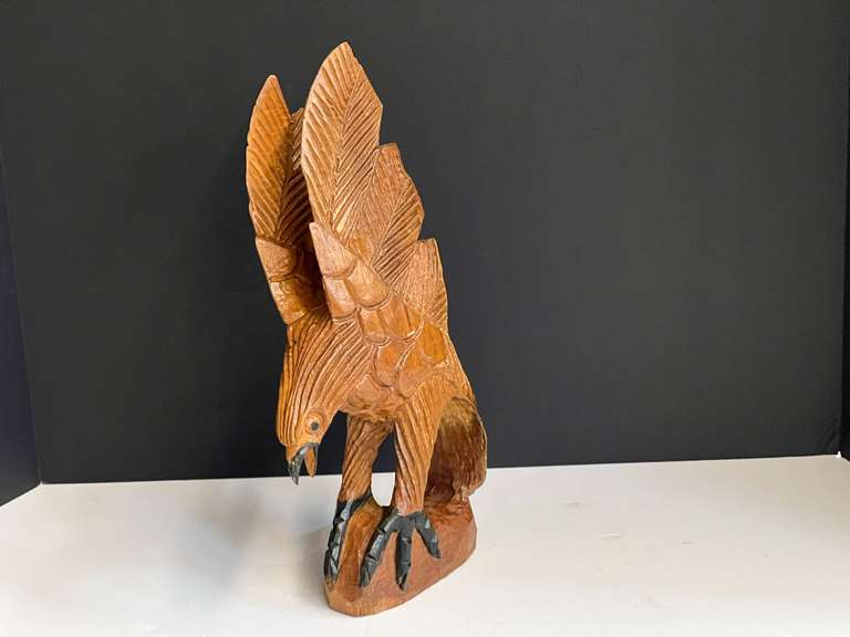 Wooden eagle carving, see pictures or details. image