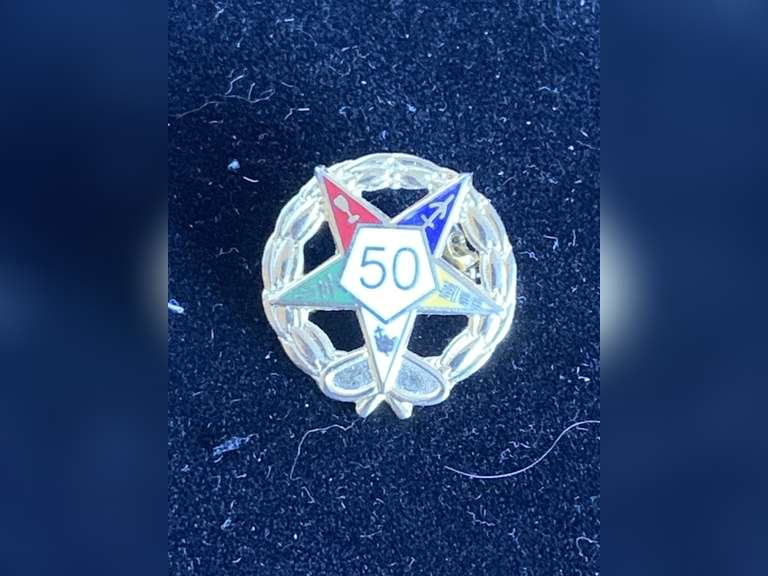 VINTAGE 50 YEAR ORDER OF THE EASTERN STAR MASONIC PIN - CHECKOUT image