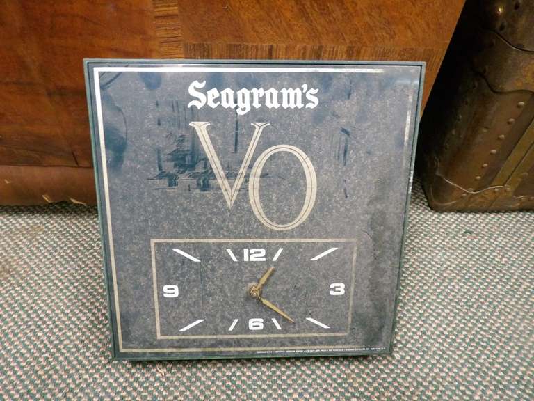 SEAGRAMS VO CLOCK ADVERTISEMENT image