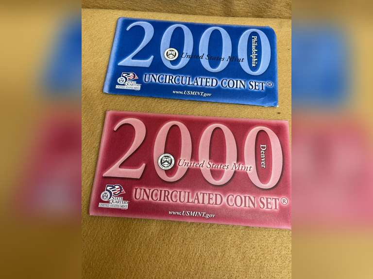 2000 UNCIRCULATED COIN SETS DENVER & PHILADELPHIA MINTS image