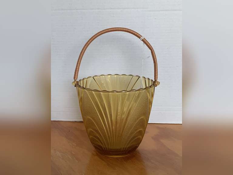 VINTAGE AMBER ICE BUCKET W/ RATTAN HANDLE 5 3/4" TALL X 6" ROUND image