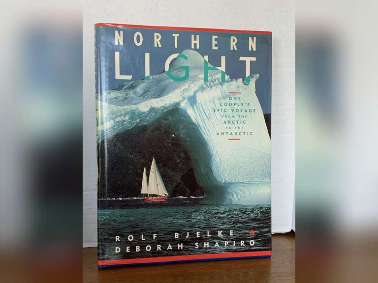 1986 FIRST EDITION "NORTHERN LIGHT" HARDBACK BOOK image