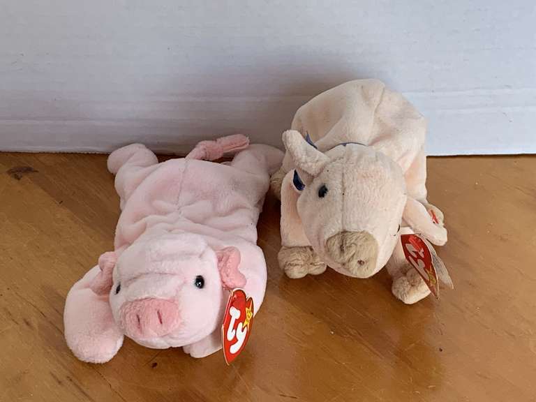 2 TY BEANIES (1999 KNUCKLES, 1993 SQUEALER) image