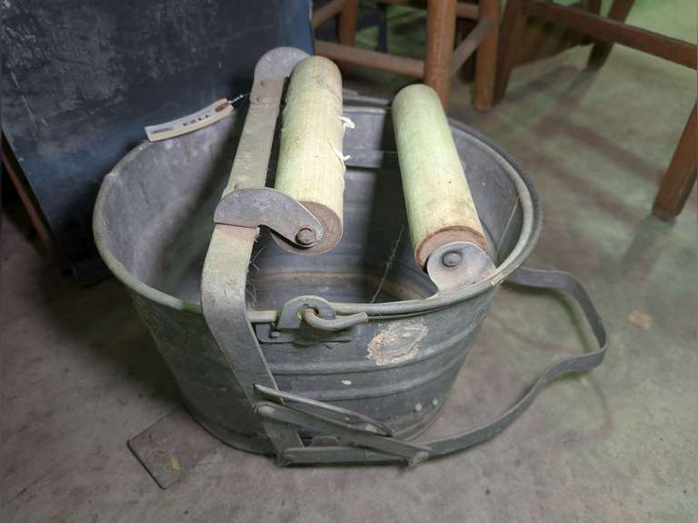 VINTAGE GALVANIZED MOP BUCKET image