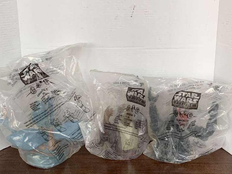 THREE 1999 STAR WARS EPISODE I CUP TOPPERS image