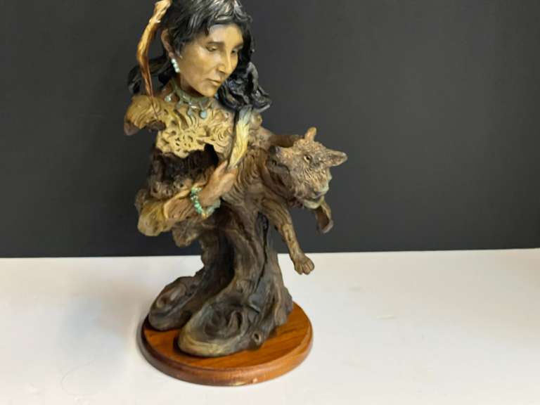 Native American sculpture, see pictures for details. image