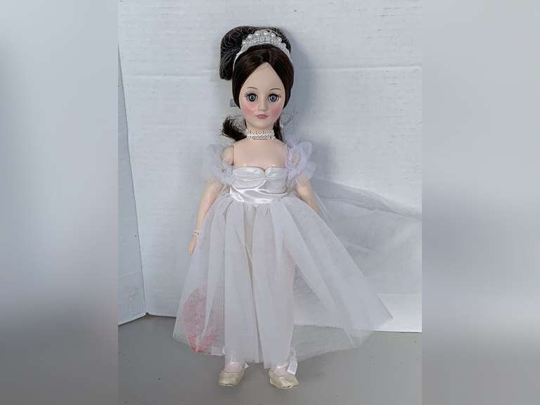 VINTAGE EFFANBEE "DANCE BALLERINA DANCE" SWAN LAKE DOLL 13" TALL W/ TAG image