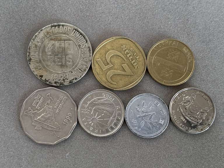 7 FOREIGN COINS (1986 MALTA 10 CENT COIN, 2014 RARE SINGAPORE 20 CENT COIN, JAPAN 1 YEN COIN, 1922 BRAZIL 400 WORLD COIN, 1994 FINLAND 1 MARKKA COIN, ISRAEL 25 AGOROT COIN, 1999 INDIA 2 RUPEES COIN) - CHECKOUT image