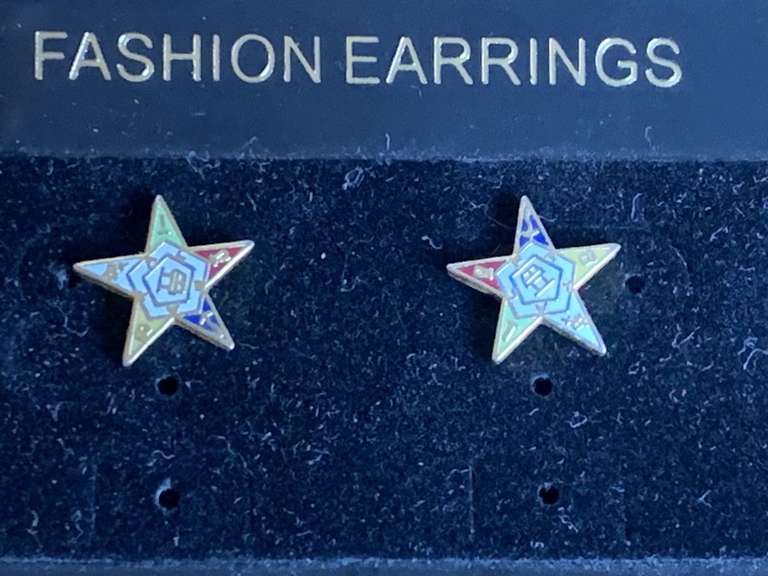VINTAGE ORDER OF THE EASTERN STAR PIERCED EARRINGS - CHECKOUT image