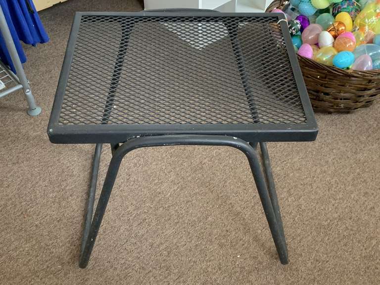 WROUGHT IRON BLACK METAL SIDE TABLE 16" X 14" X 17" TALL image