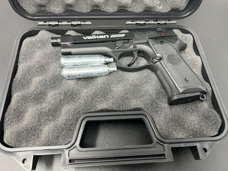 Valken VT9281 CO2 blowback airsoft pistol, comes with two CO2 cartridges, and storage case. See pictures for details. image