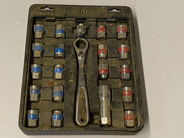 Socket set, metric and standard see pictures for details. image