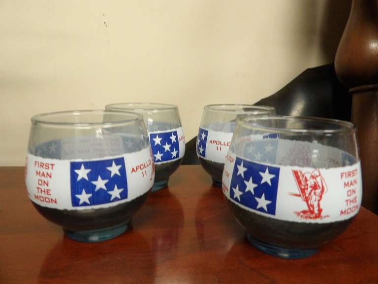 SET A FOUR VINTAGE LIBBY APOLLO 11 COMMEMORATIVE DRINKING GLASSES image