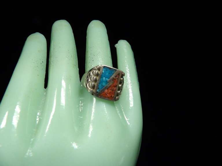 COSTUME JEWELRY RING SIZE 9.75 image