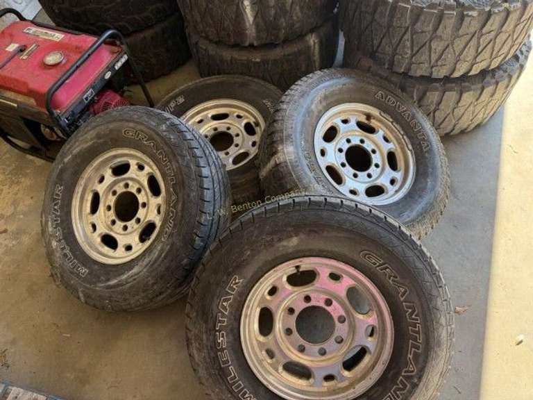 SET OF WHEELS & TIRES image