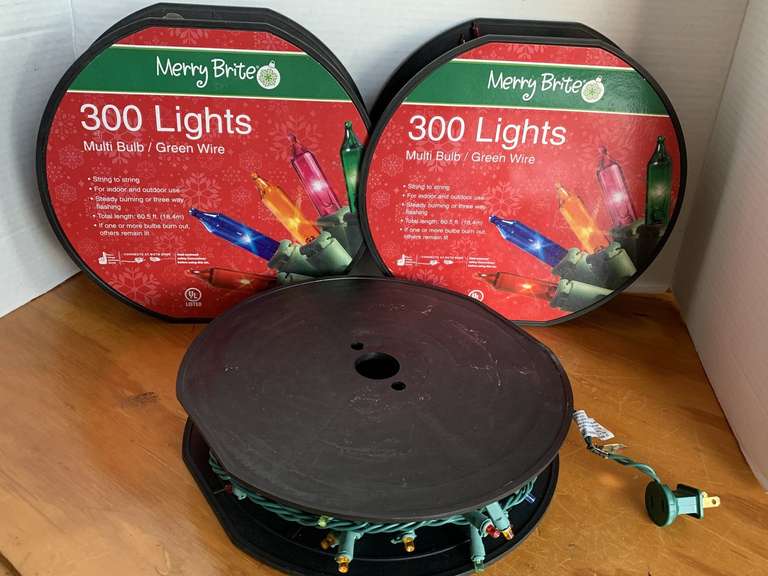 2 NEW 300 MULTI BULB GREEN WIRE ROLLS OF CHRISTMAS LIGHTS & 1 ROLL MULTI COLOR CHRISTMAS LIGHTS image