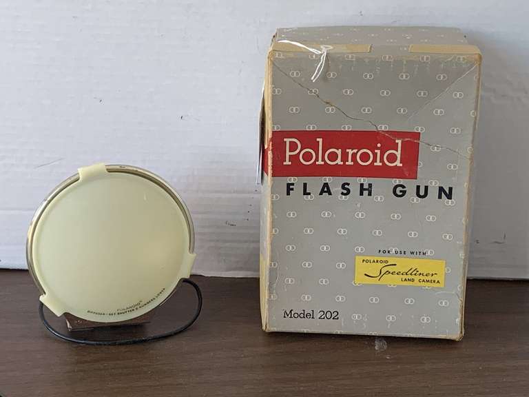 VINTAGE POLAROID FLASH GUN MODEL 202 WITH ORIGINAL BOX image