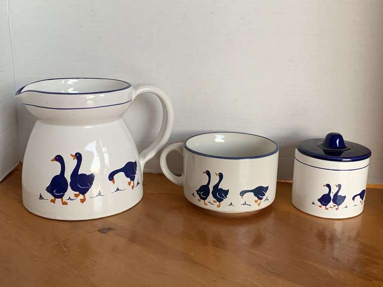 ROSENTHAL NETTER STONEWARE - PITCHER, MUG & COVERED SUGAR W/ DUCK DESIGN image