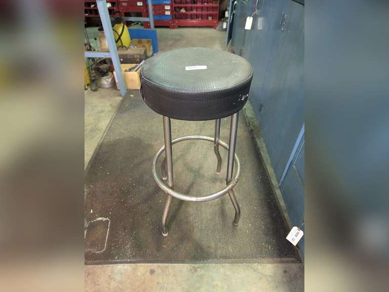 SHOP STOOL image