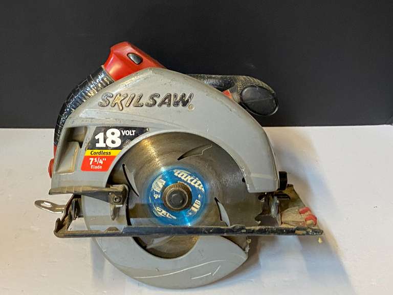 Skilsaw 18 V cordless saw, no battery, no charger, working condition unknown, see pictures for details. image