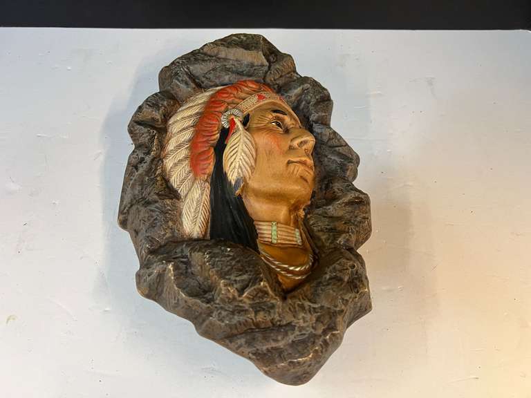 Vintage ceramic Native American decor, see pictures for details. image
