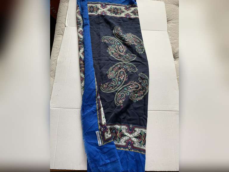 FRANCO LUNVENLI MULTI COLOR SCARF (COULD ALSO USE FOR TABLE CENTERPIECE) image