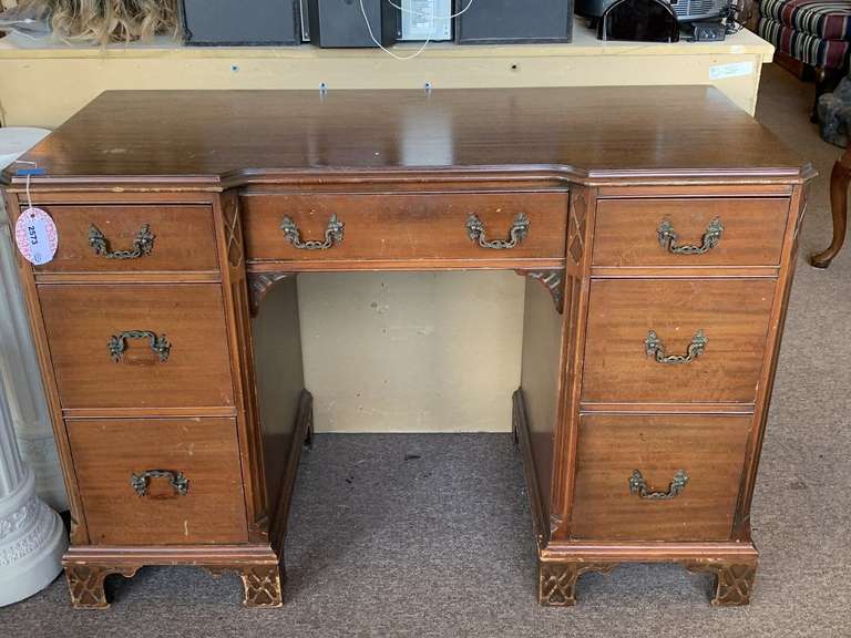 VINTAGE DREXEL WOOD DESK/VANITY 45" LONG X 20 1/2" DEEP X 31" TALL image