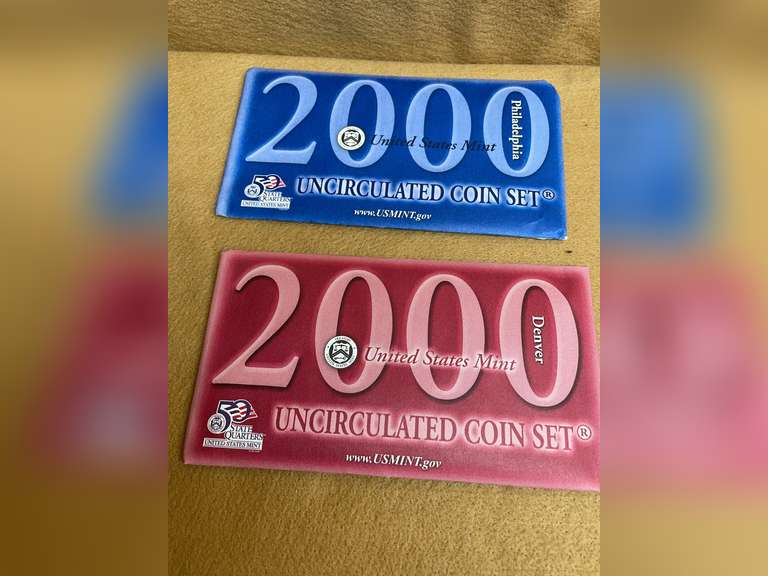 2000 UNCIRCULATED COIN SETS DENVER & PHILADELPHIA MINTS image