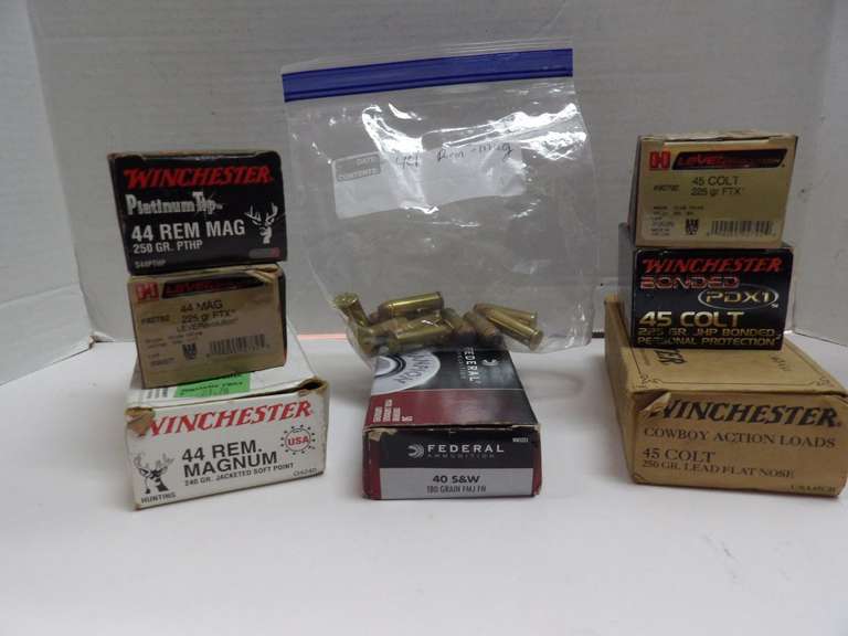 MIXED LOT OF 44 AND 40 AMMUNITION image