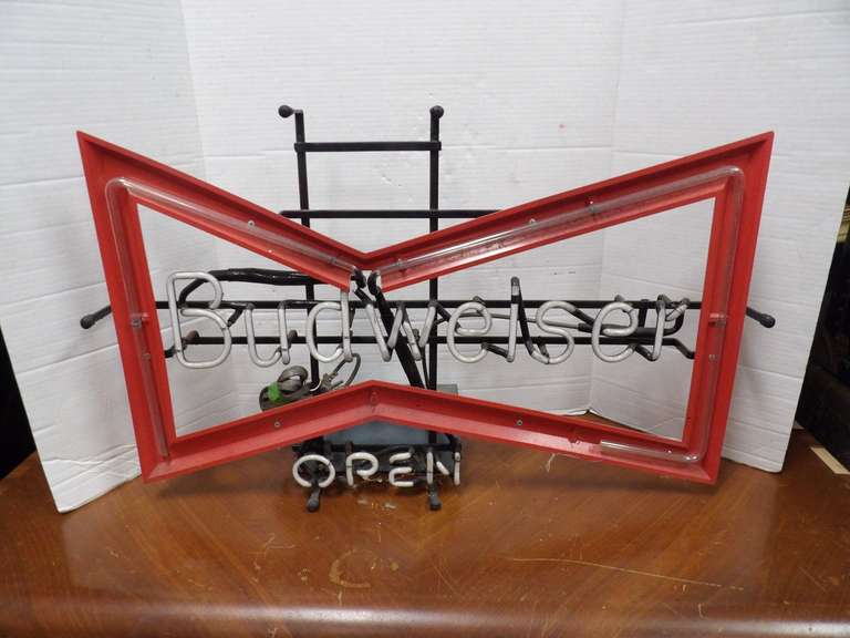 BUDWEISER OPEN NEON BAR SIGN NEEDS REPAIR image