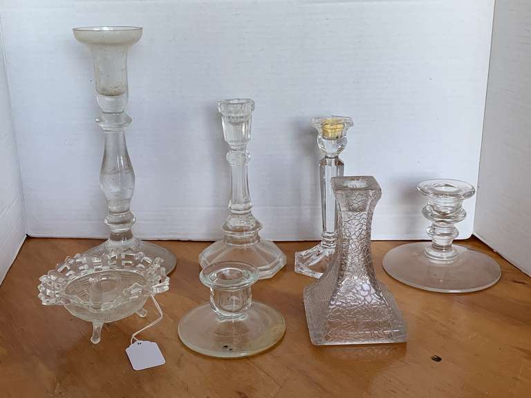 ASSORTMENT OF VINTAGE CANDLESTICKS (VARIOUS SIZES) image