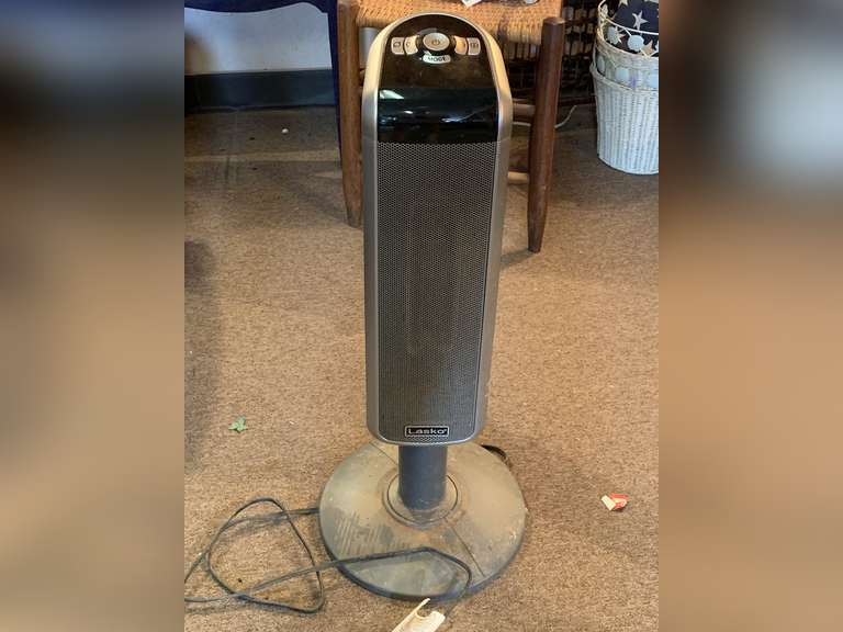 LASKO HEATER 30" TALL image