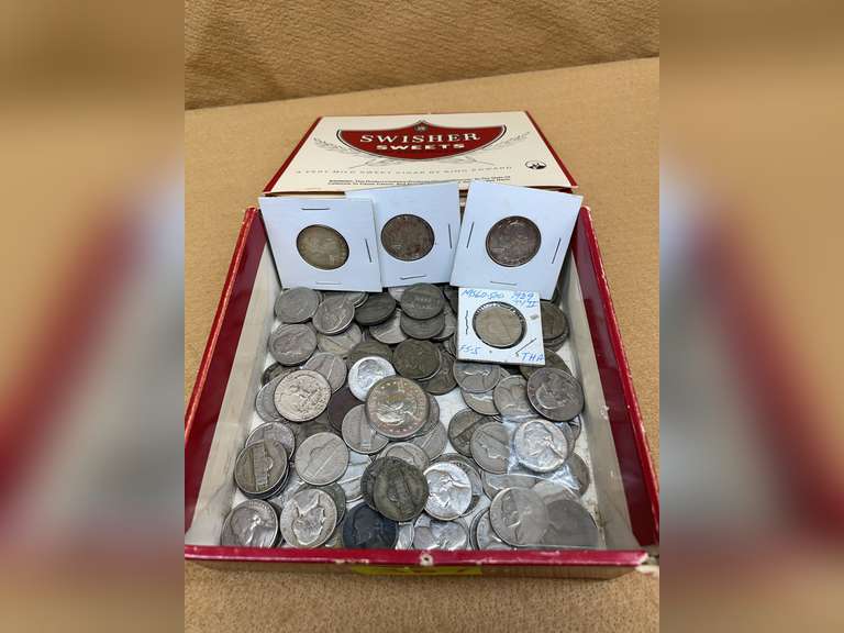 BOX OF ASSORTED COINS image