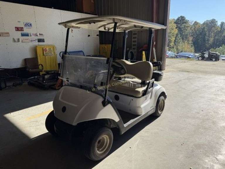 2022 Yamaha Golf Cart image