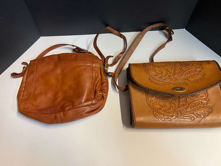 Ladies handbags, two pieces, see pictures for details. image