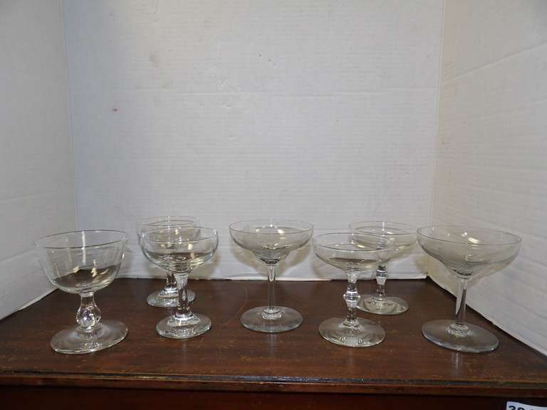 LOT OF MIXED GLASSWARE image