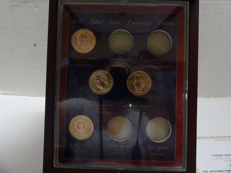 2011 UNITED STATES COMMEMORATIVE GALLERY PRESIDENTIAL GOLDEN DOLLAR COLLECTION image