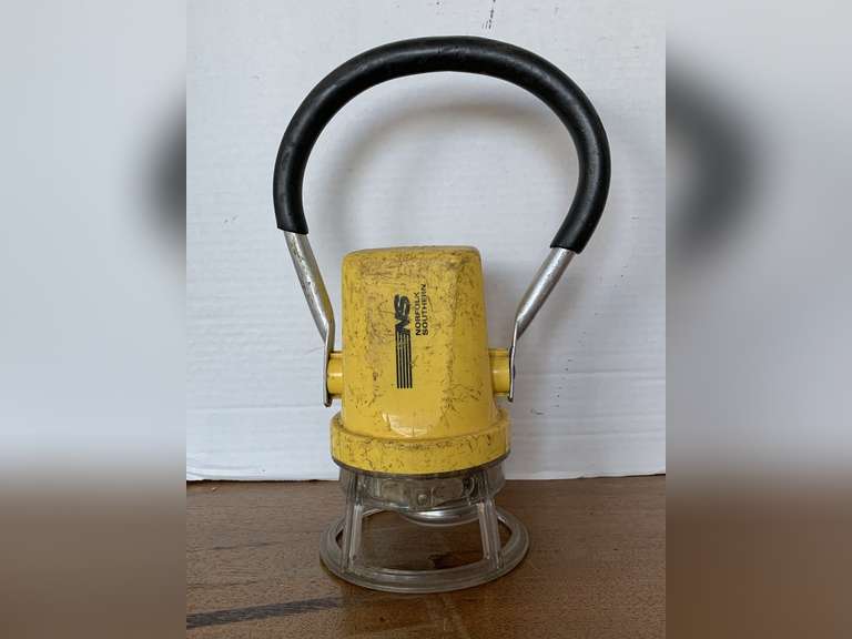 VINTAGE YELLOW NORTHFOLK SOUTHERN RAILROAD LANTERN image