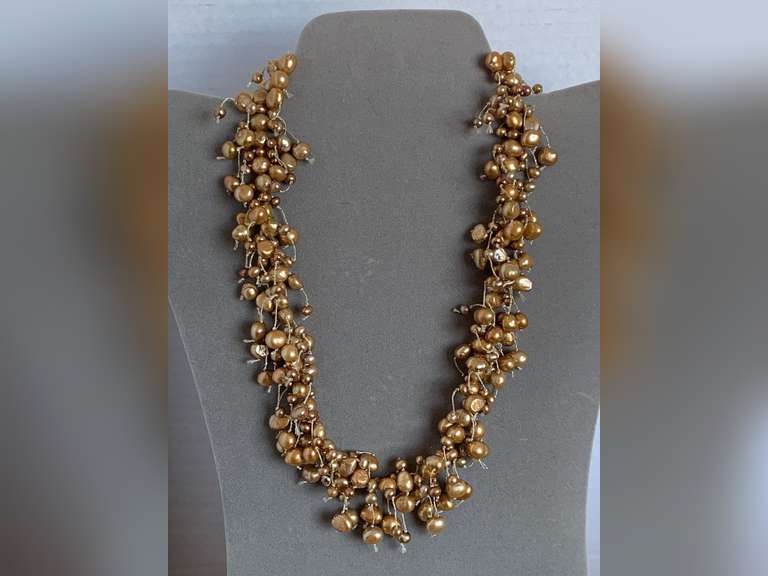 VINTAGE GENUINE CHAMPAGNE FRESHWATER CLUSTER NECKLACE - HAND KNOTTED W/ 14K GOLD CLASP 17" LONG - CHECKOUT image