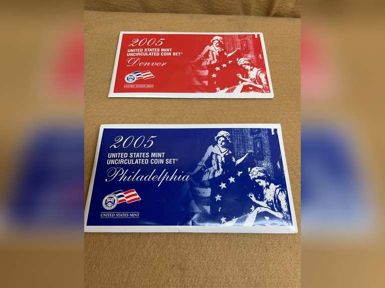 2005 UNCIRCULATED COIN SETS DENVER & PHILADELPHIA MINTS image