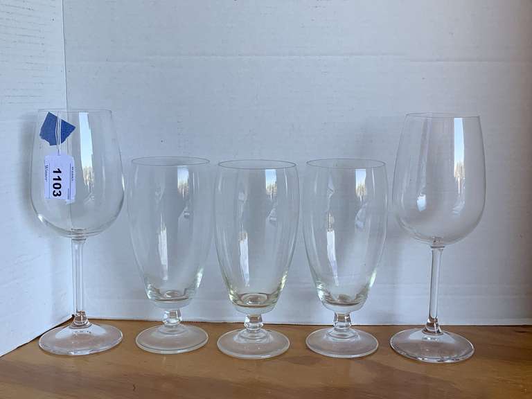 3 CRYSTAL PILSNER GLASSES & 2 HAND BLOWN TALL WINE GLASSES image